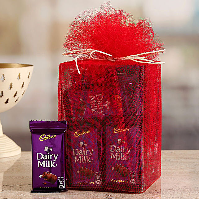 Cadbury Ultimate Christmas Chocolate Wicker Gift Hamper